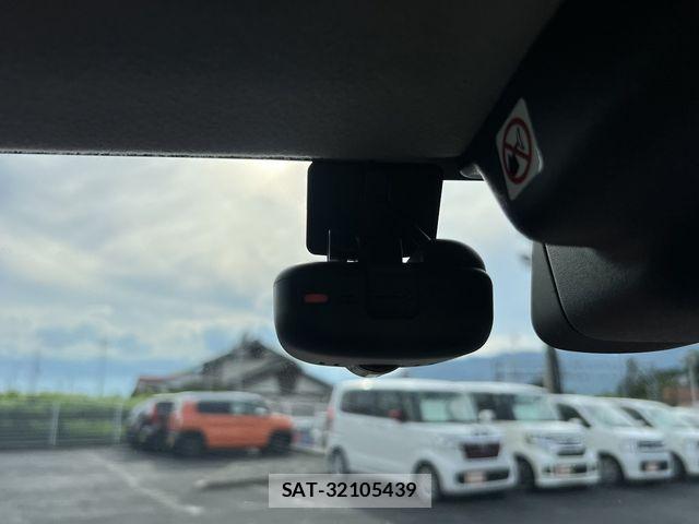 Suzuki HUSTLER 2019-07 7617113-18
