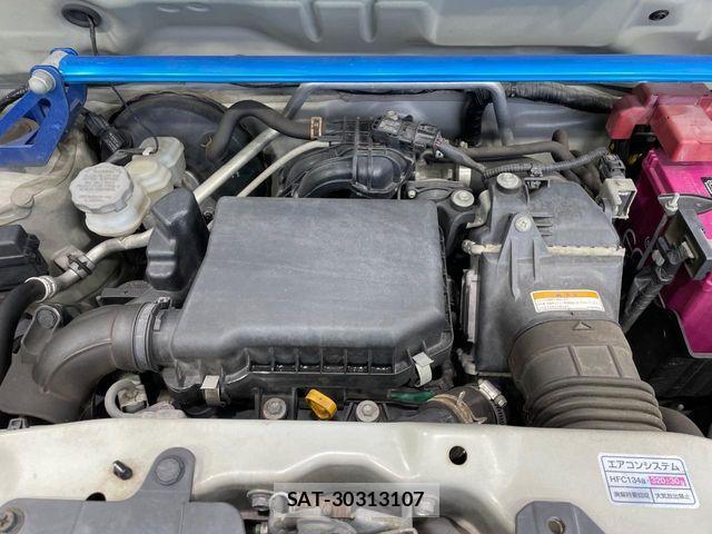 Suzuki HUSTLER 2014-01 7724229-17