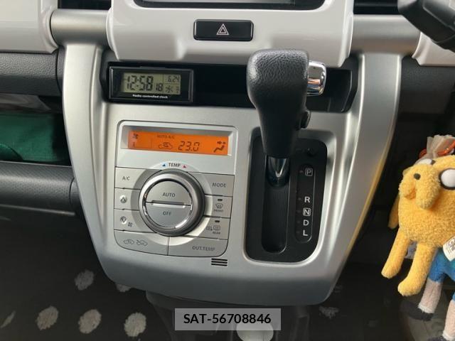 Suzuki HUSTLER 2014-02 7724247-16