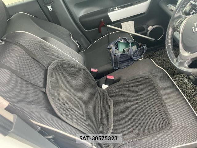 Suzuki HUSTLER 2014-01 7876913-6