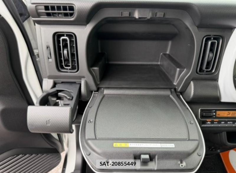 Suzuki HUSTLER 2024-03 7921830-18