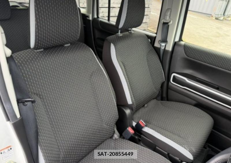 Suzuki HUSTLER 2024-03 7921830-21