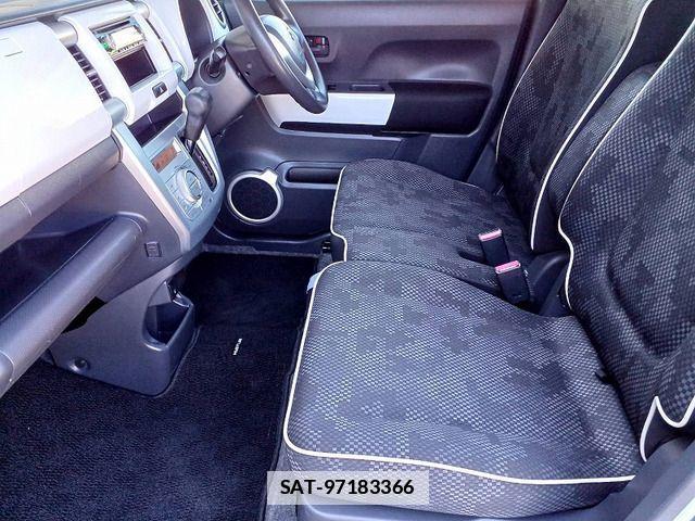 Suzuki HUSTLER 2016-02 7979502-11