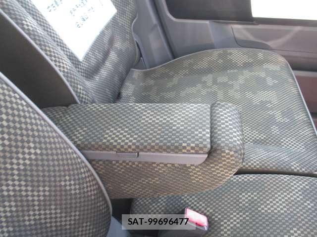 Suzuki HUSTLER 2017-09 8036007-23