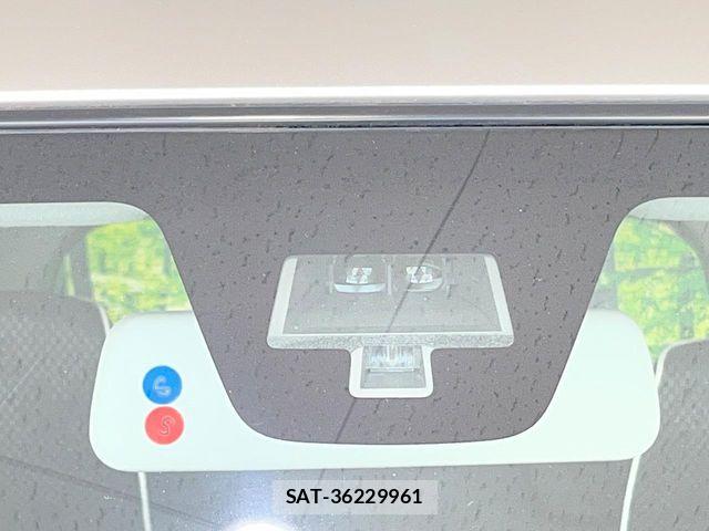Suzuki HUSTLER 2016-02 8036012-2