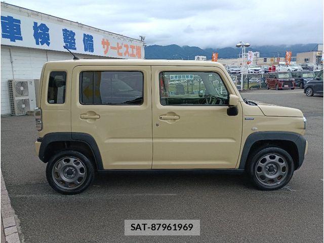 Suzuki HUSTLER 2022-06 8036002-3