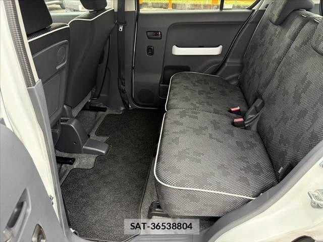 Suzuki HUSTLER 2017-02 8074055-18