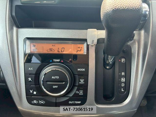 Suzuki HUSTLER 2015-06 8074050-19