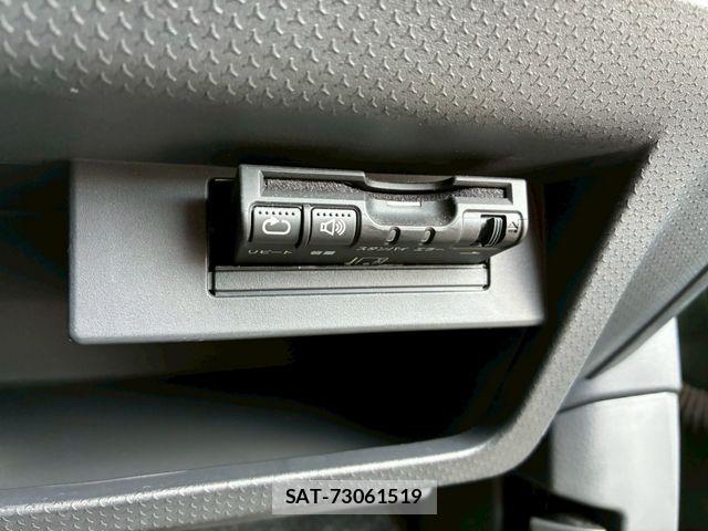 Suzuki HUSTLER 2015-06 8074050-20