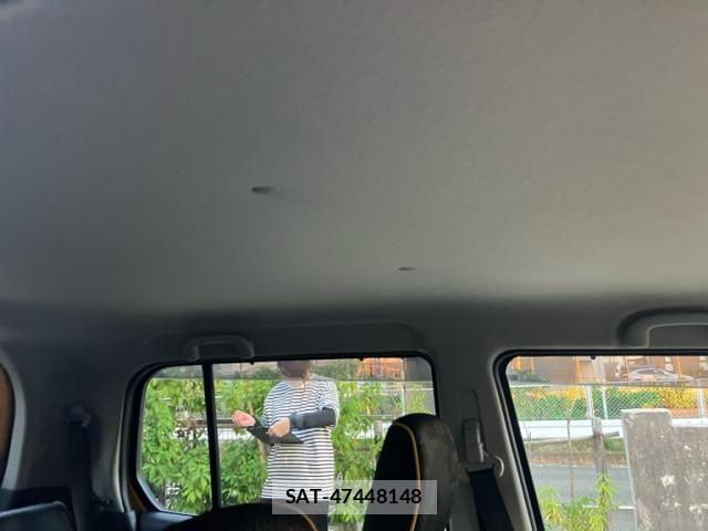 Suzuki HUSTLER 2017-06 8130577-12