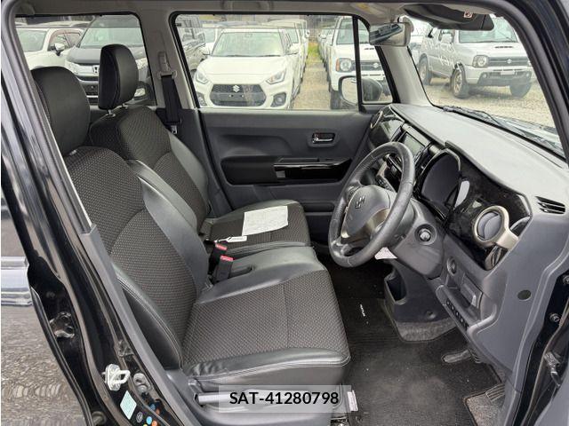 Suzuki HUSTLER 2017-03 8145917-2