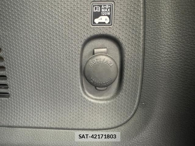 Suzuki HUSTLER 2017-07 8158582-26