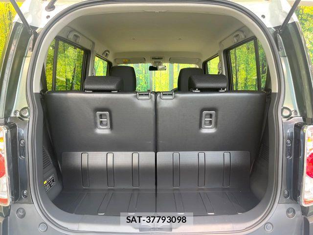 Suzuki HUSTLER 2015-11 8207901-9