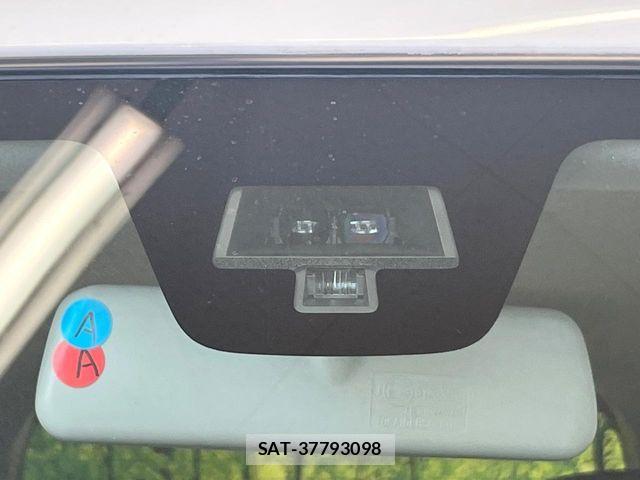 Suzuki HUSTLER 2015-11 8207901-2