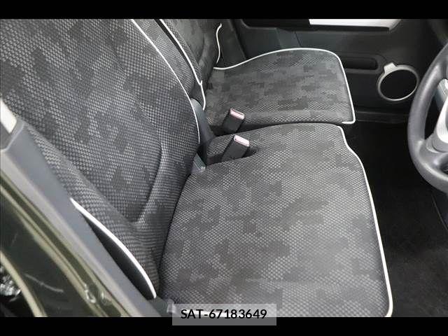 Suzuki HUSTLER 2017-12 8207908-10