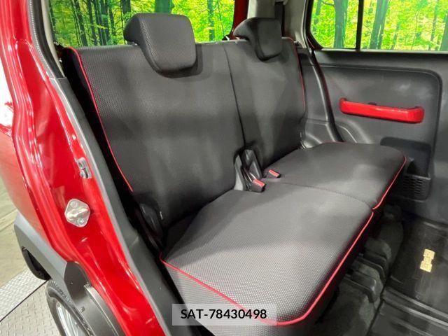 Suzuki HUSTLER 2015-02 8207902-8