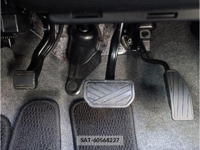 Suzuki HUSTLER 2021-08 8207894-8