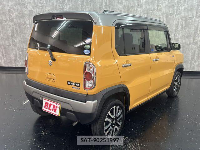Suzuki HUSTLER 2018-02 8207890-2