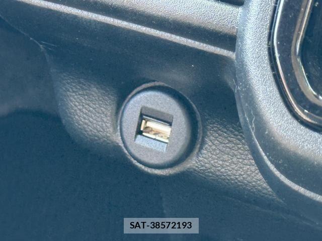 Suzuki HUSTLER 2020-06 8245438-27