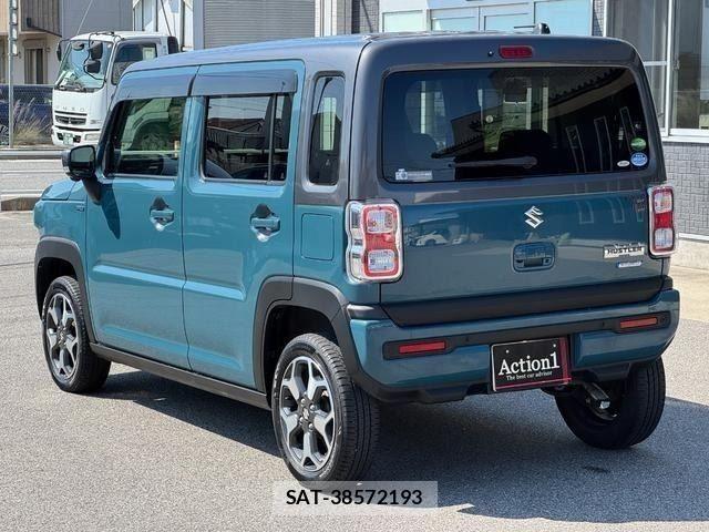 Suzuki HUSTLER 2020-06 8245438-2