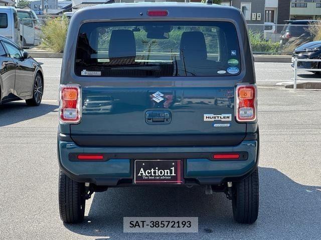 Suzuki HUSTLER 2020-06 8245438-4