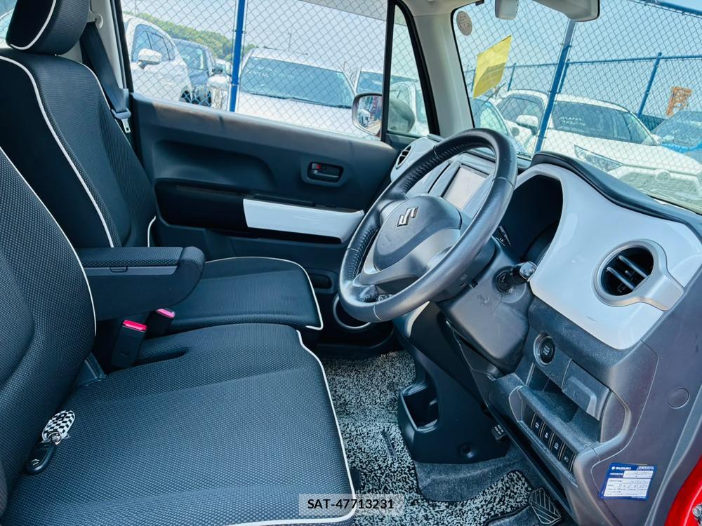 Suzuki HUSTLER 2014-07 7736622-11