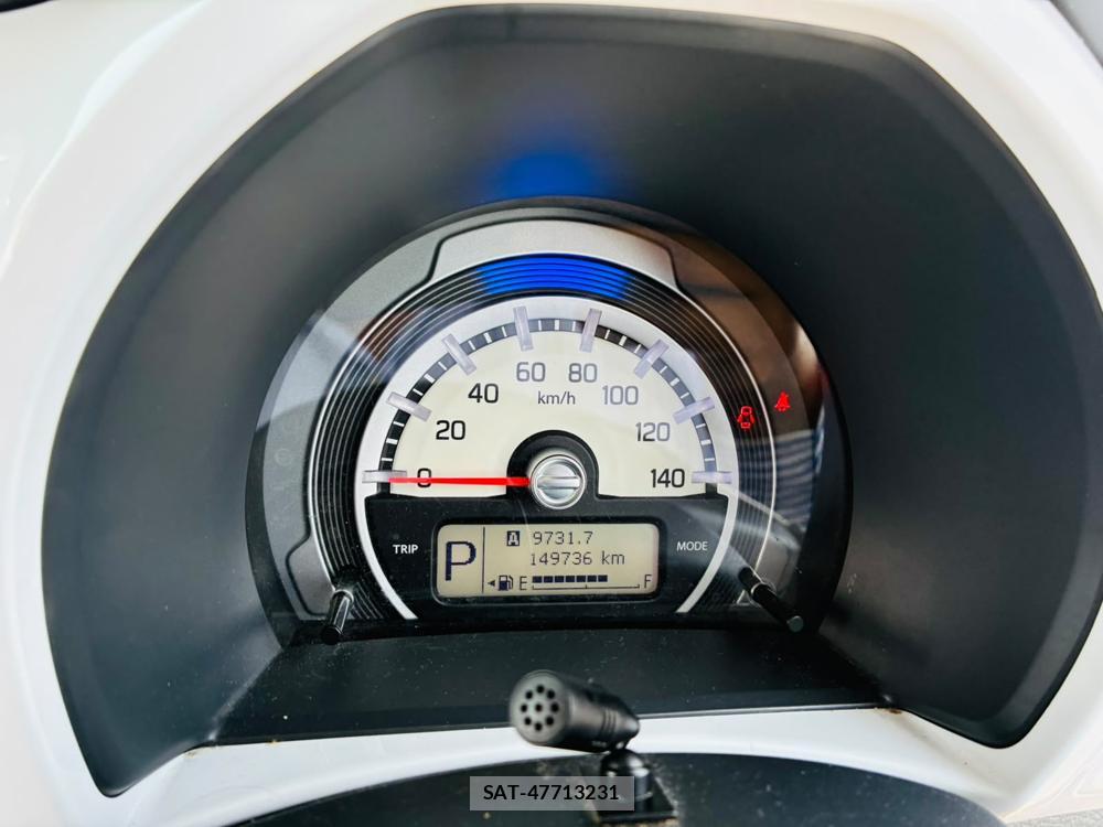 Suzuki HUSTLER 2014-07 7736622-15