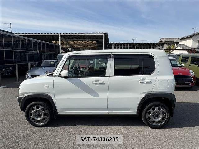 Suzuki HUSTLER 2016-01 8314819-11