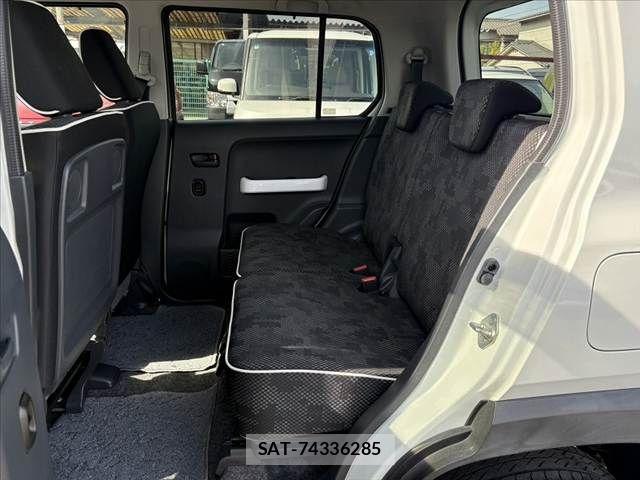 Suzuki HUSTLER 2016-01 8314819-20