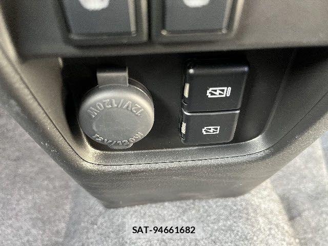 Suzuki HUSTLER 2025-05 8314791-23