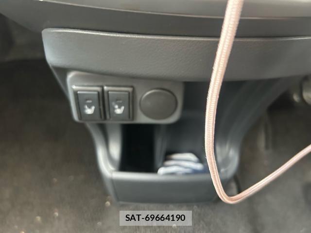 Suzuki HUSTLER 2019-05 8336219-24