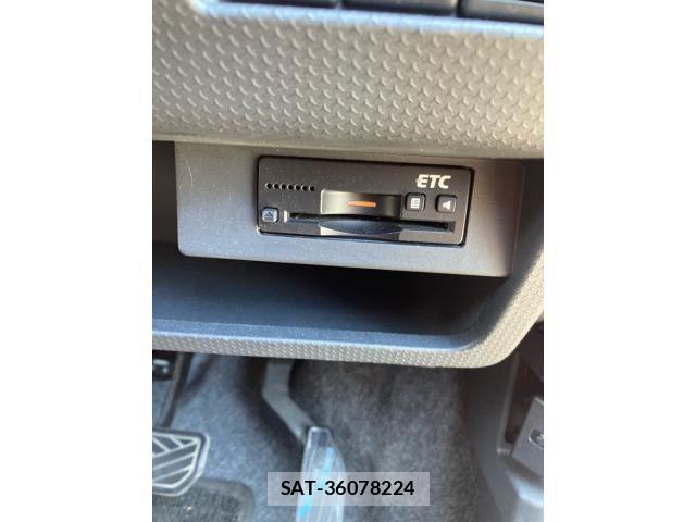 Suzuki HUSTLER 2016-09 8366345-23