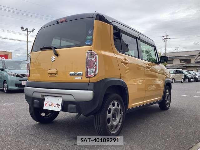 Suzuki HUSTLER 2017-01 8366313-4