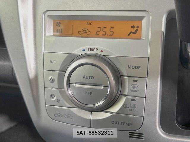 Suzuki HUSTLER 2015-08 8366325-6