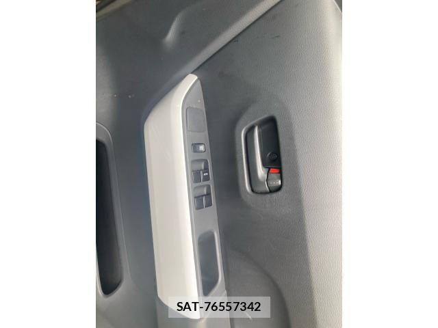Suzuki HUSTLER 2016-02 8366348-9