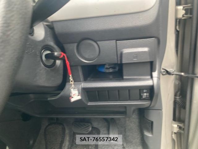 Suzuki HUSTLER 2016-02 8366348-10