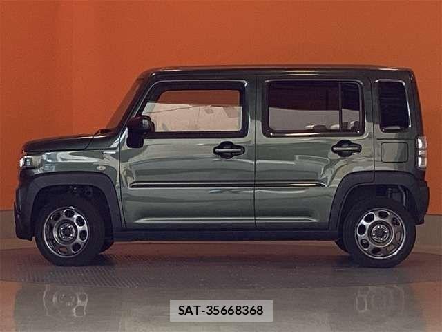 Suzuki HUSTLER 2025-06 8366296-7