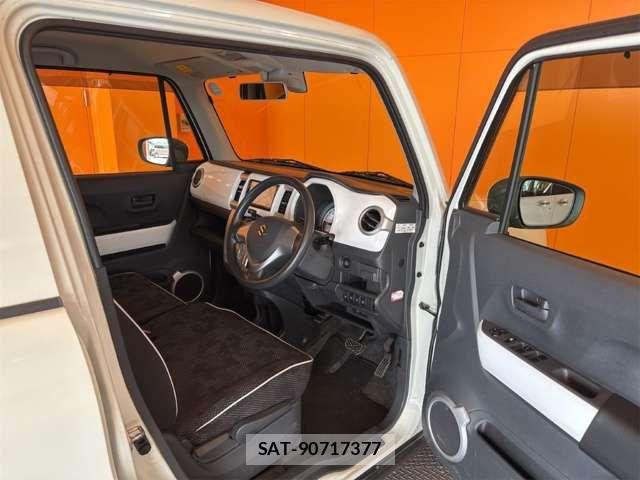 Suzuki HUSTLER 2016-02 8366331-13