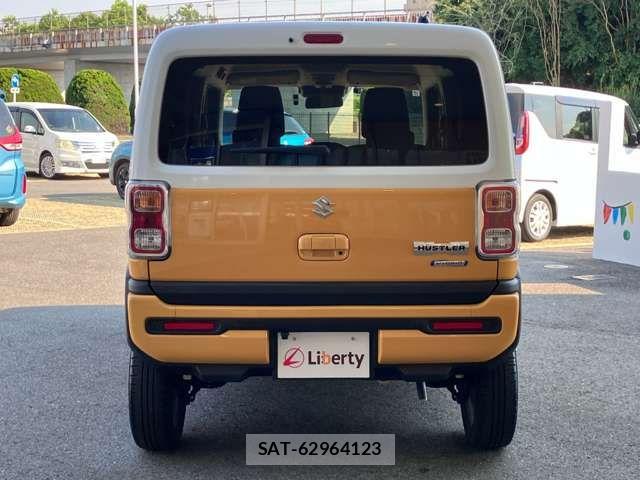 Suzuki HUSTLER 2021-10 8366301-12