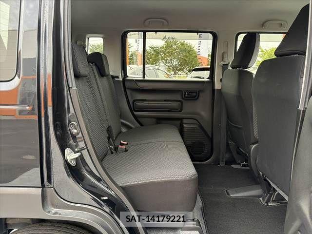 Suzuki HUSTLER 2023-10 8371732-17