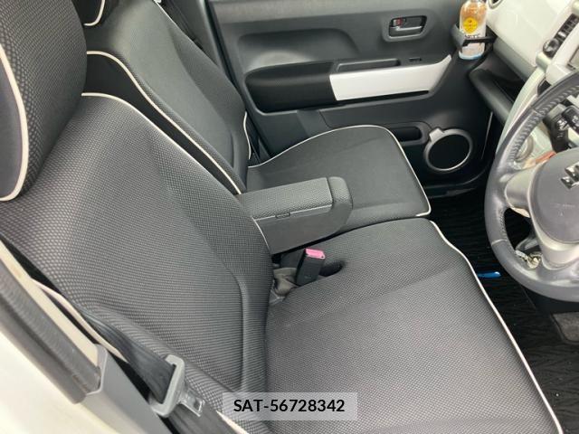 Suzuki HUSTLER 2014-02 8412891-10
