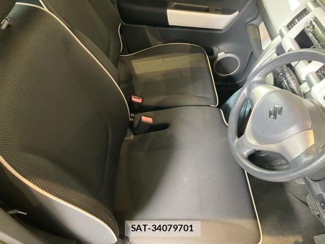 Suzuki HUSTLER 2014-03 8412905-11