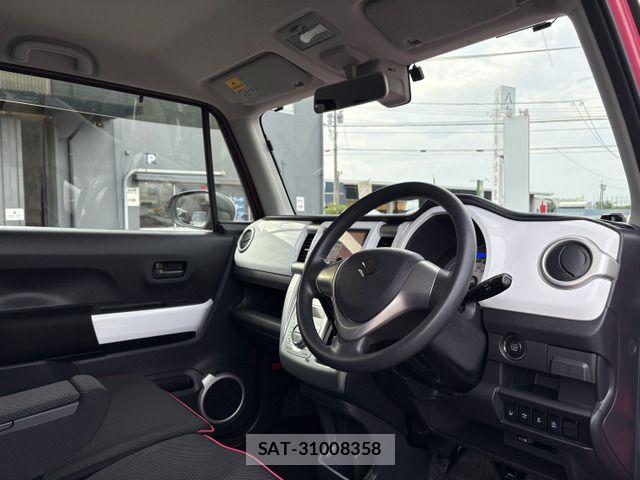 Suzuki HUSTLER 2015-06 8412904-10