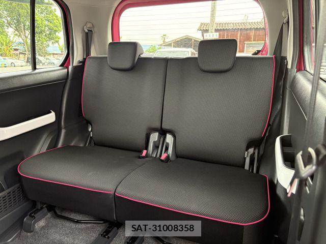 Suzuki HUSTLER 2015-06 8412904-13