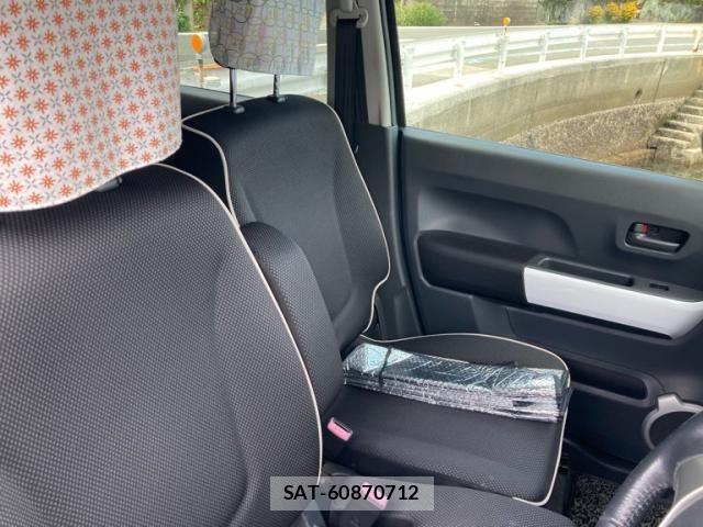 Suzuki HUSTLER 2014-04 8412907-8