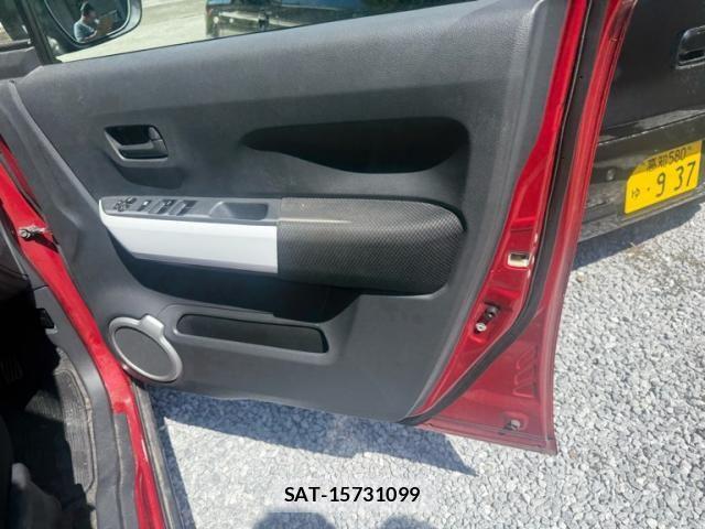 Suzuki HUSTLER 2015-01 8412908-14