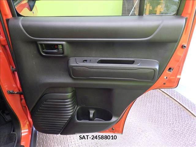 Suzuki HUSTLER 2020-05 8412870-19
