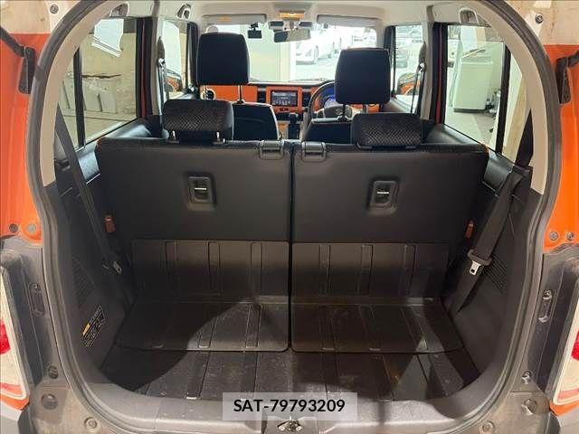 Suzuki HUSTLER 2017-03 8438218-9