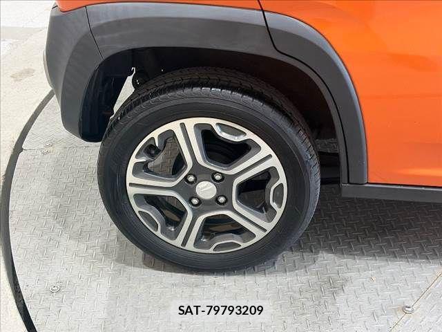 Suzuki HUSTLER 2017-03 8438218-27