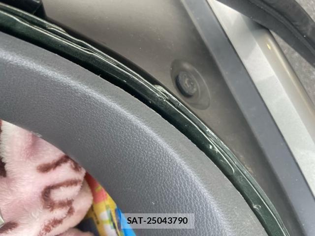 Suzuki HUSTLER 2016-05 8438222-22